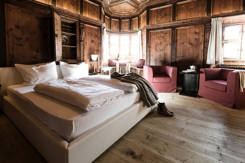 Hotel Weisses Kreuz Burgusio Eksteriør billede